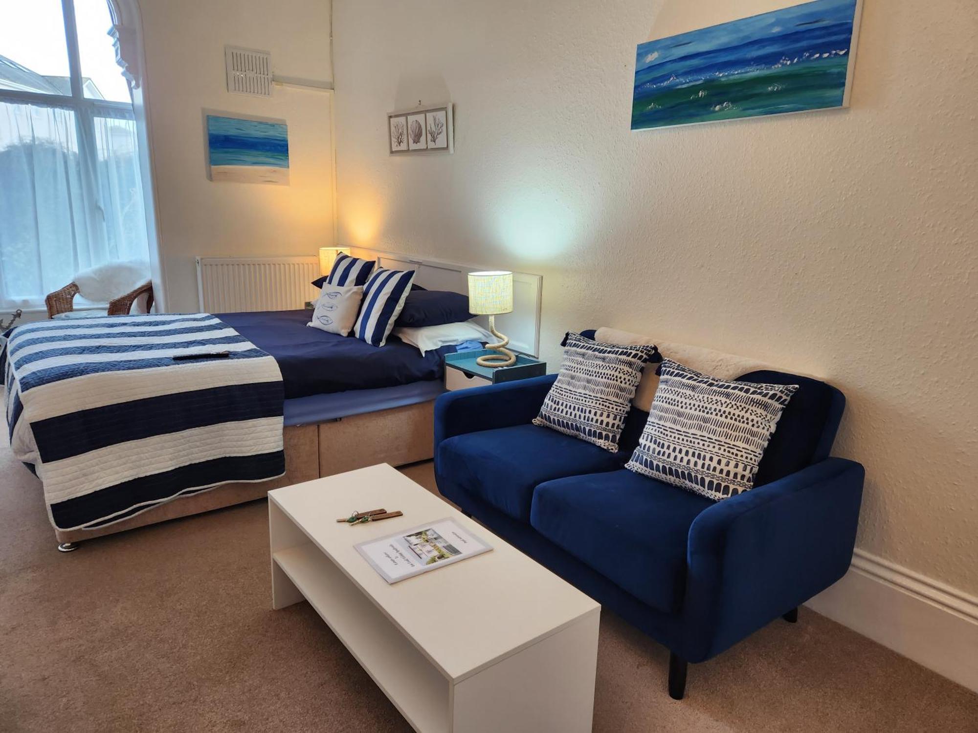 Rose Court Holiday Apartments Торки Екстериор снимка