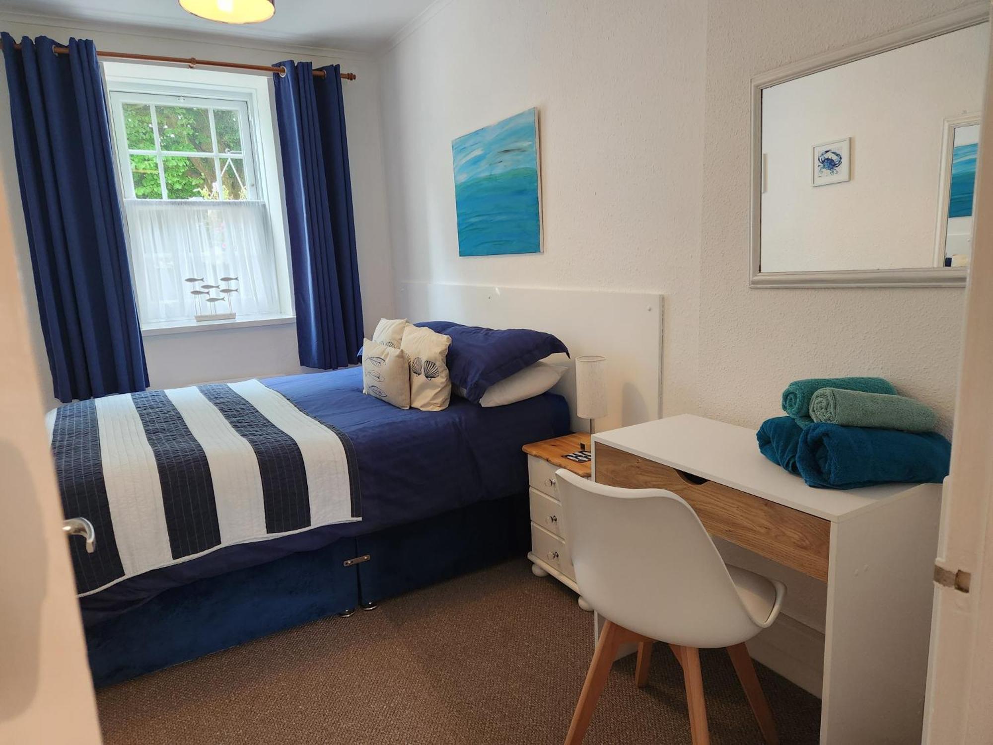 Rose Court Holiday Apartments Торки Екстериор снимка